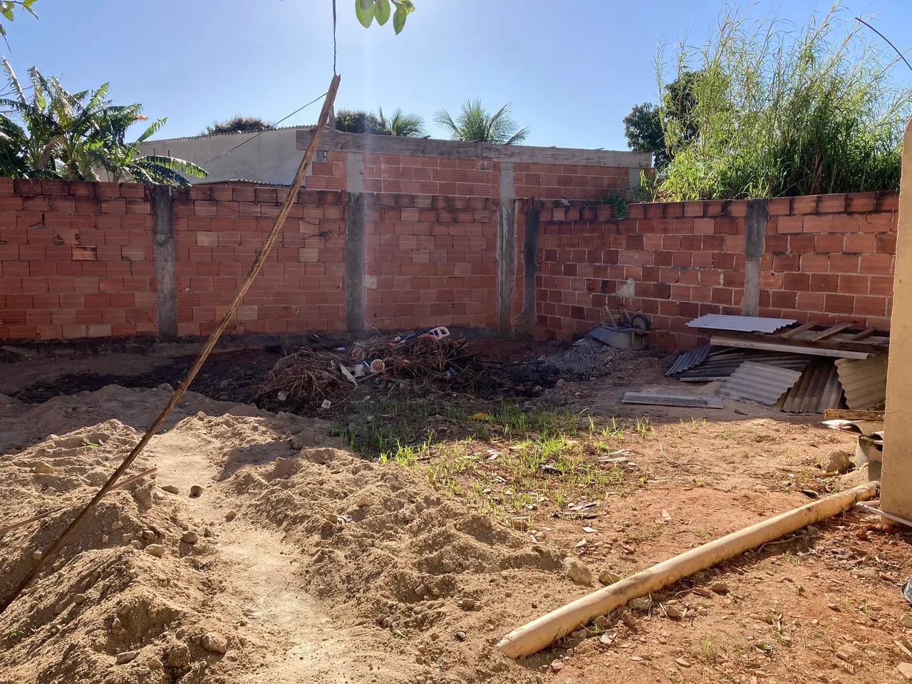 Vendo terreno com casa pra reforma - Foto 4