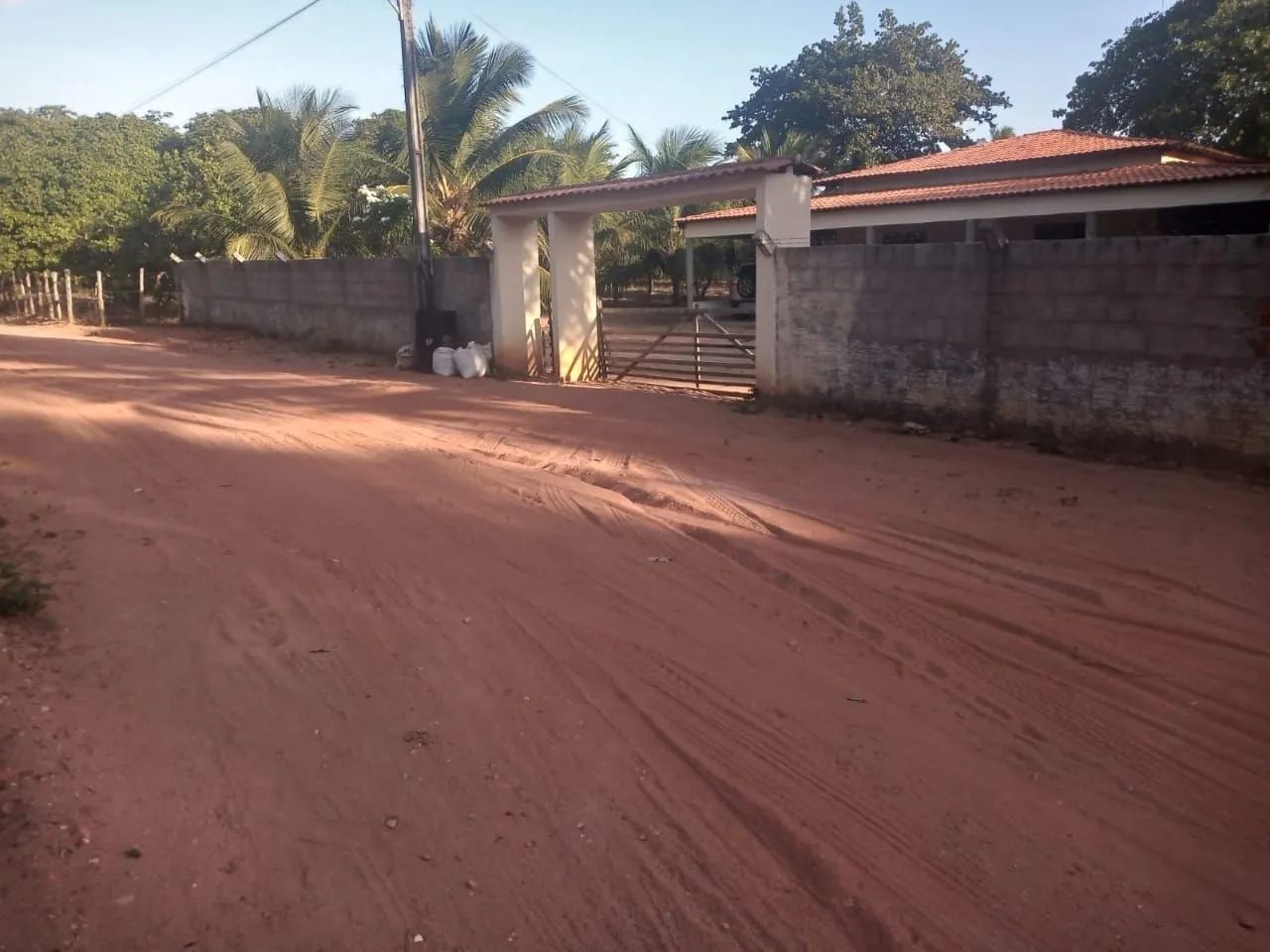 Vendo Sítio na Macajuba, próximo a 2 km do centro de Acaraú-CE - Foto 2