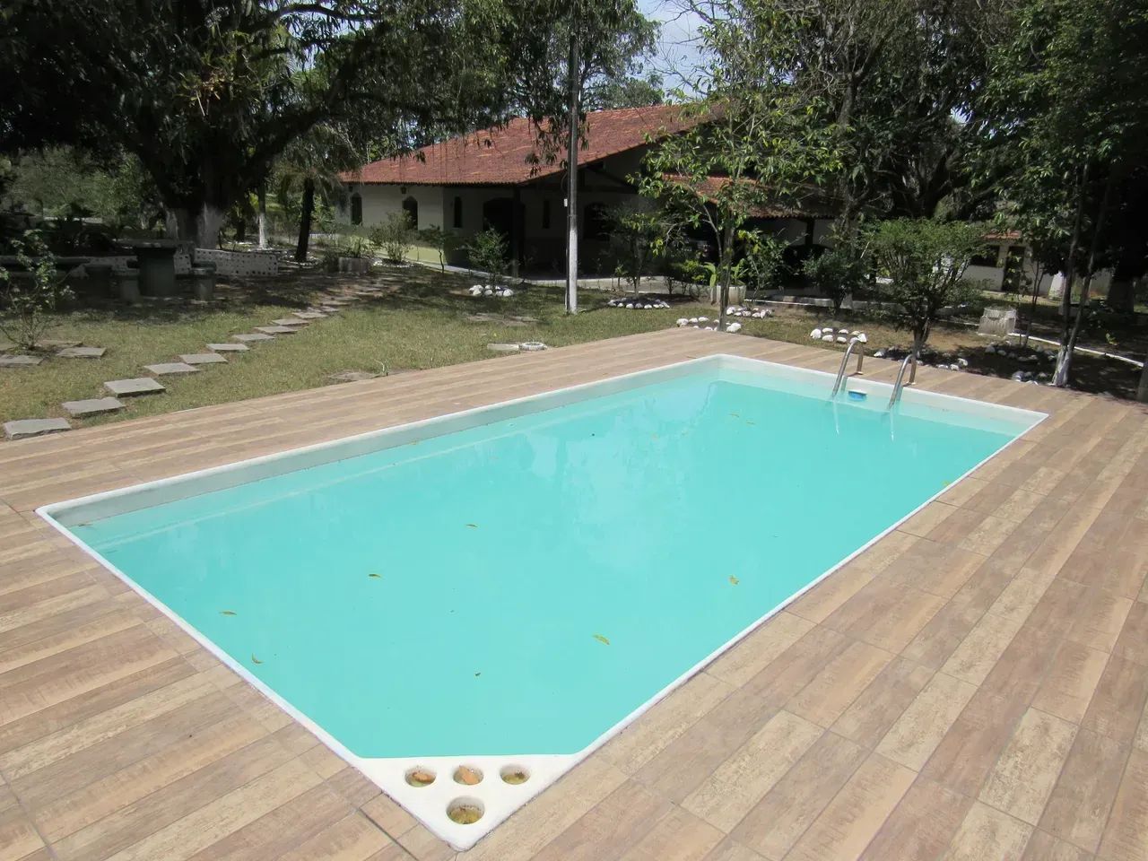 Sítio Espetacular - C/ 10.000m2 - Todo Plano