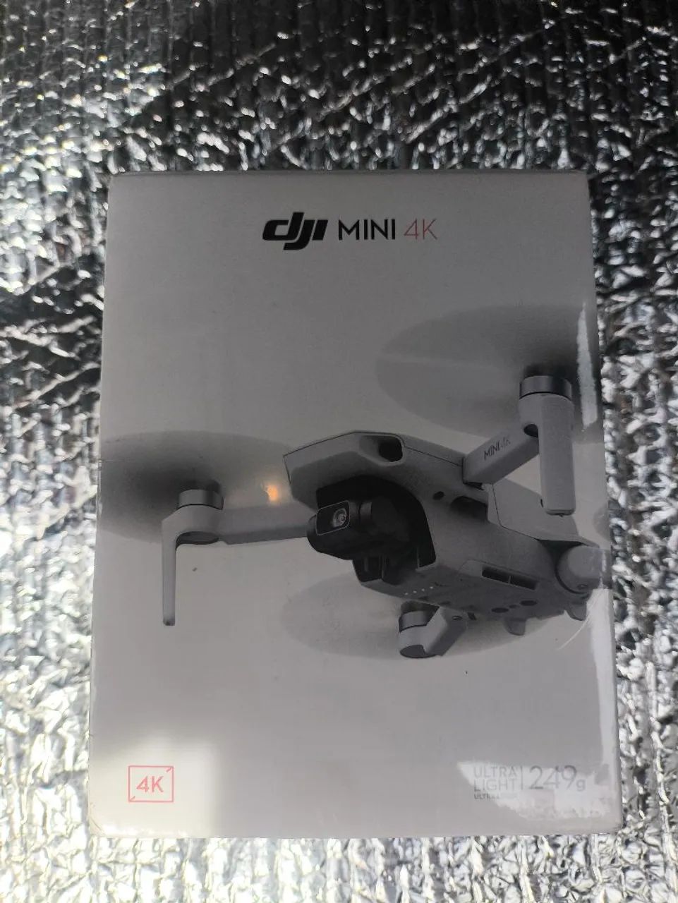 Drone DJI 4K - novo, na caixa lacrada