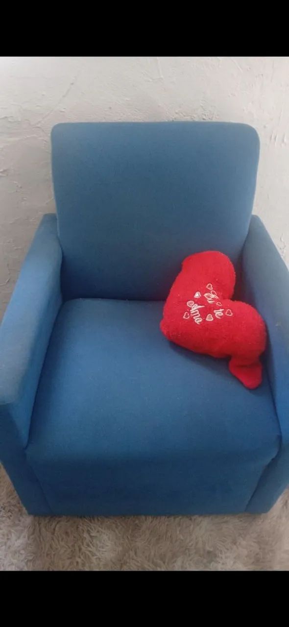 Vendo Poltrona Azul muito confortável  - Foto 2