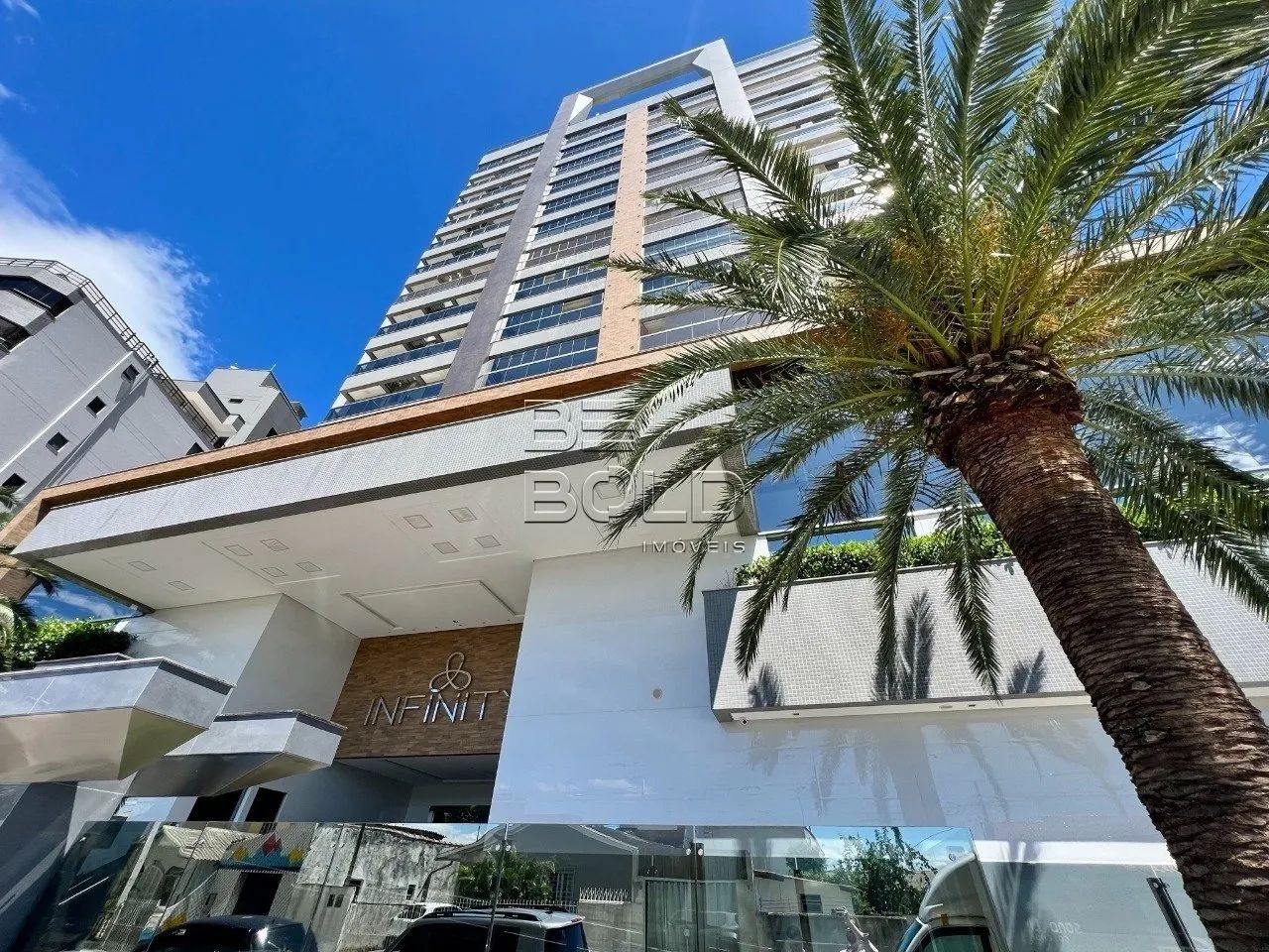 Apartamento com 3 suítes na beira mar Continental - Foto 2