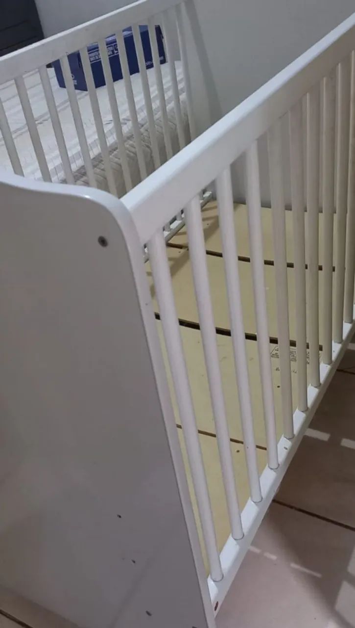 Berço infantil Branco em Ótimo Estado