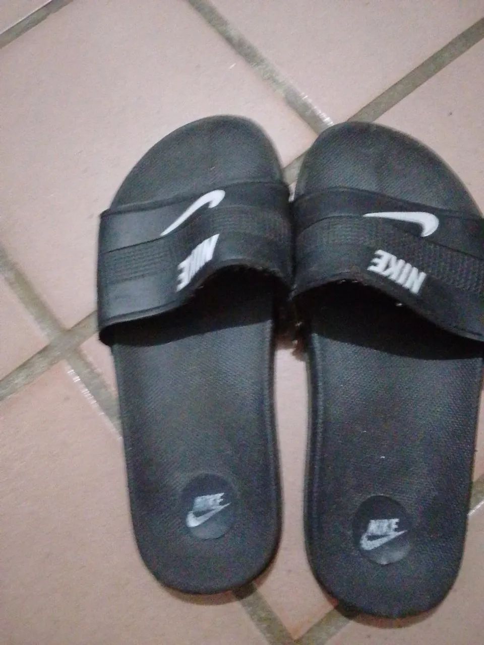 Chinelo , preço negociável  - Foto 2