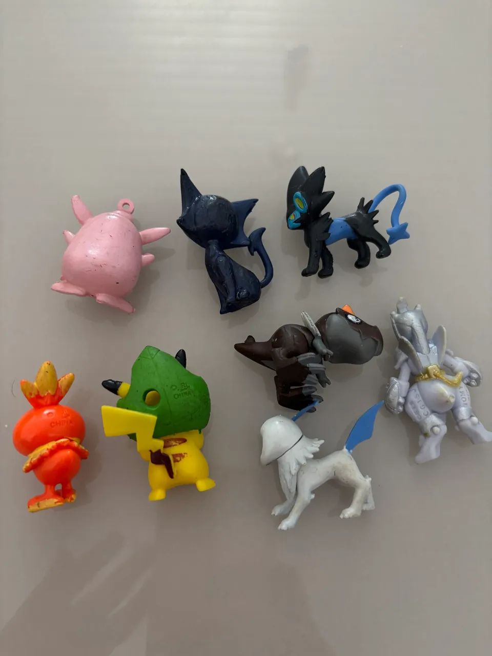 Lote 8 Pokémon  - Foto 4