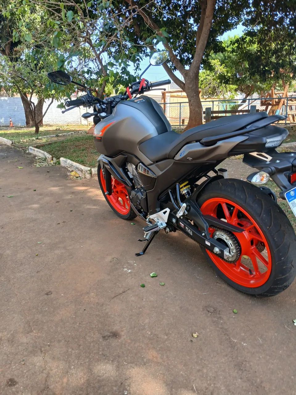 Moto  - Foto 3