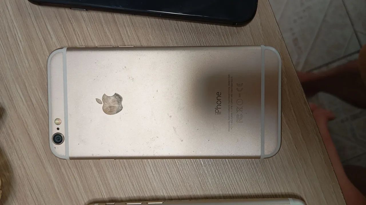 Vendo 03iphones para retirada de peças  - Foto 4