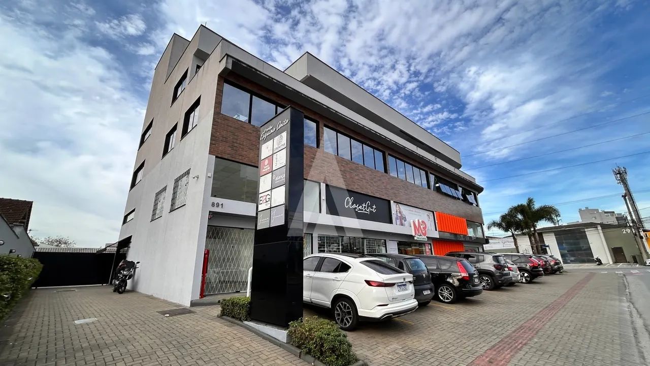 SALA COMERCIAL COM 113,27M² NO BAIRRO ANITA GARIBALDI - Foto 2