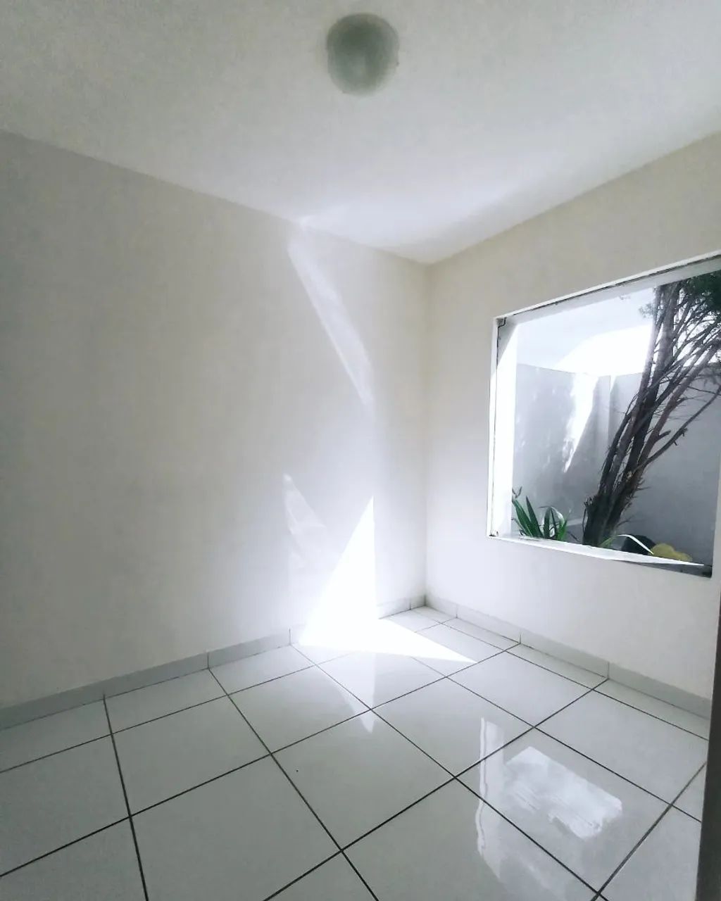 Alugo Casa 3/4 no Bairro Capuchinhos  - Foto 9