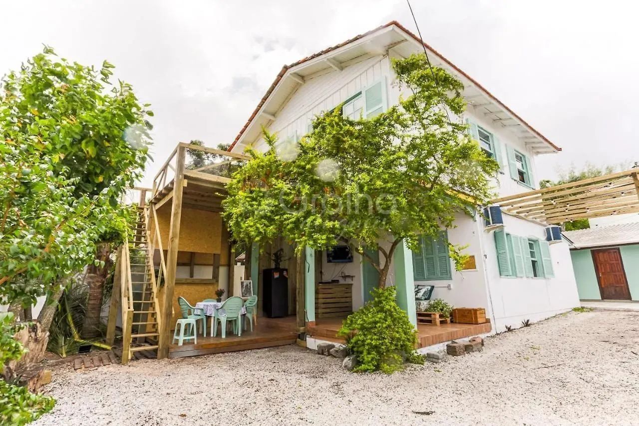 Casa com 6 Quartos - Lagoa da Conceiçao