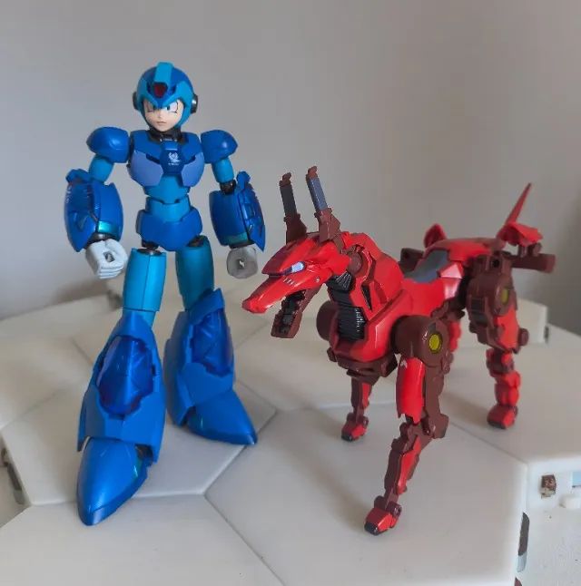 Figura Bandai Chogokin - Megaman X Giga Armor com Rush Jagd