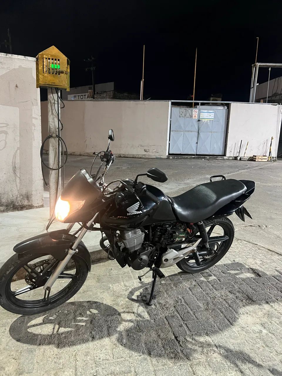 Titan 150  - Foto 2