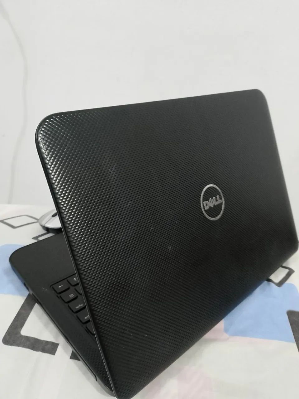 Notebook Dell Core i3 8gb HD de 1 tera 