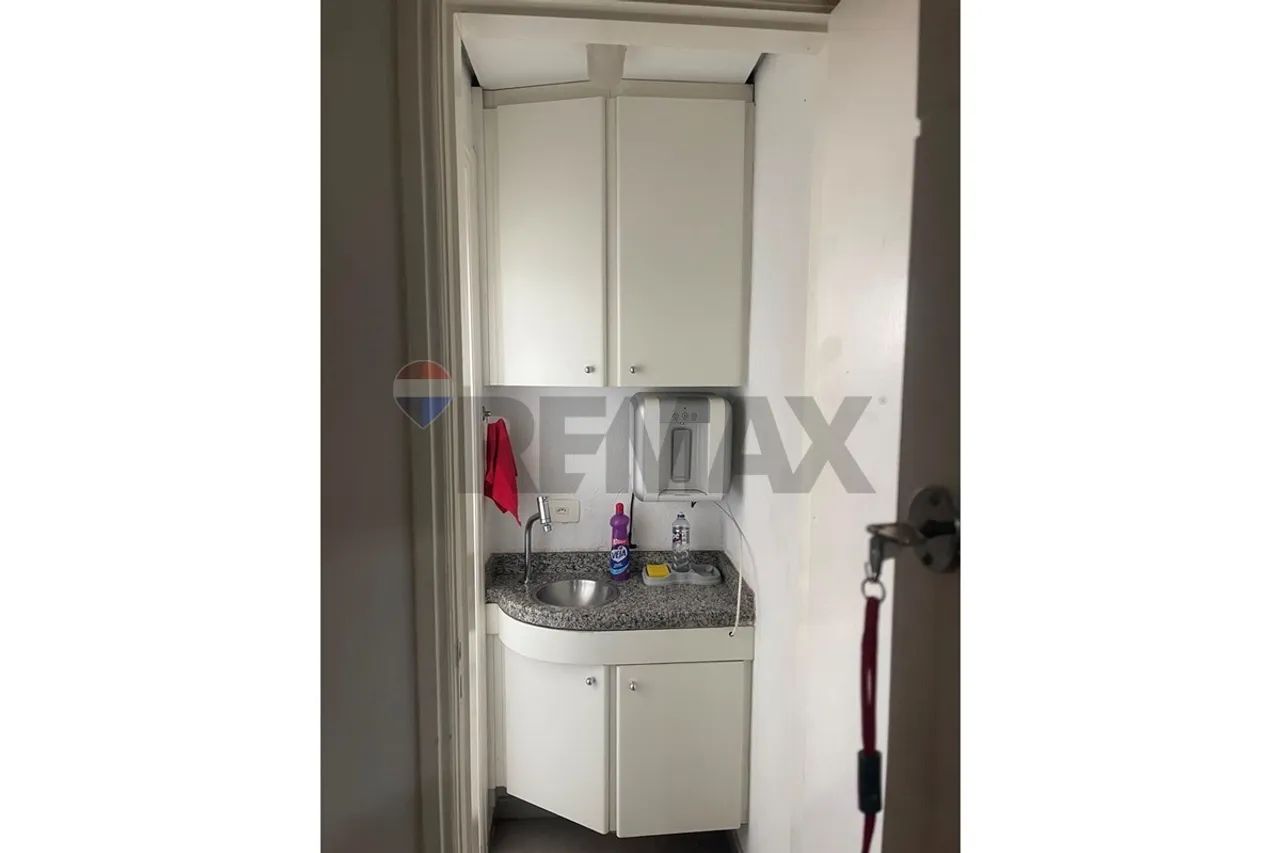 Sala Comercial Mobiliada 35m² para Locação na Rua Clélia com 1 Vaga - Foto 5