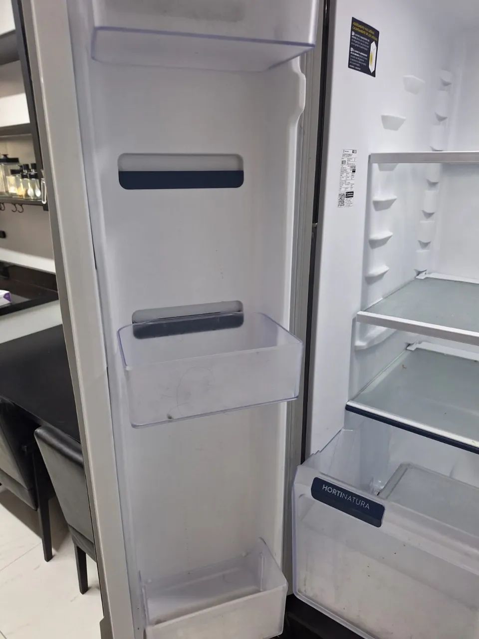 Geladeira Electrolux Frost Free Inverter 480L Efficient AutoSense 3 Portas Black Inox  - Foto 4