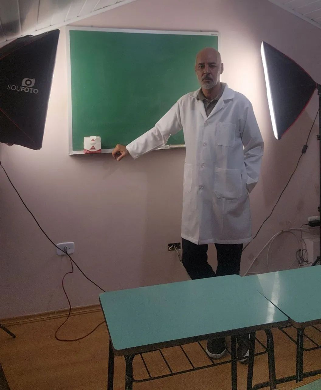 AULAS PARTICULARES - MATEMÁTICA E FÍSICA  - Foto 2