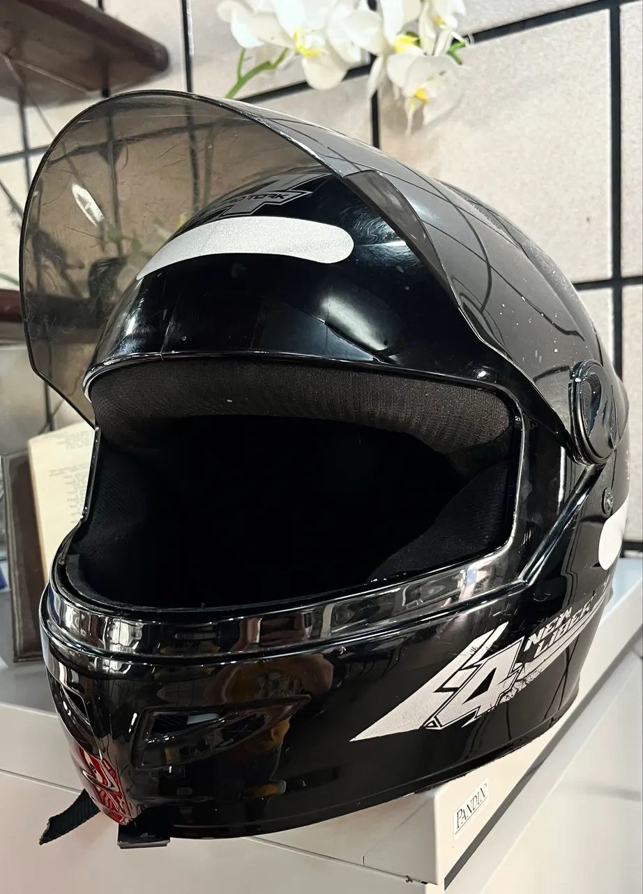 Capacete número 58 seminovo  - Foto 4