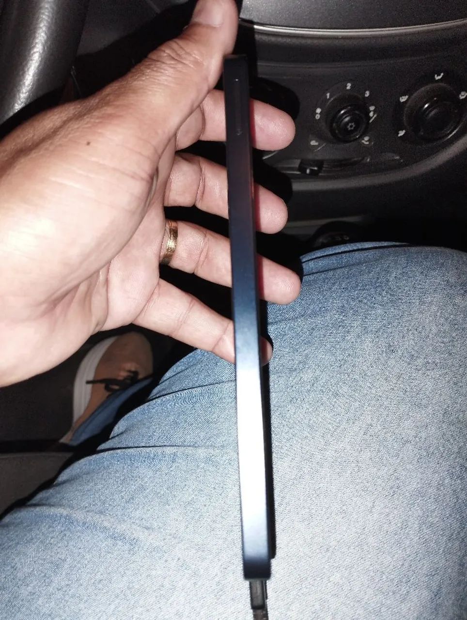 Estou vendendo esse aparelho celular  - Foto 4