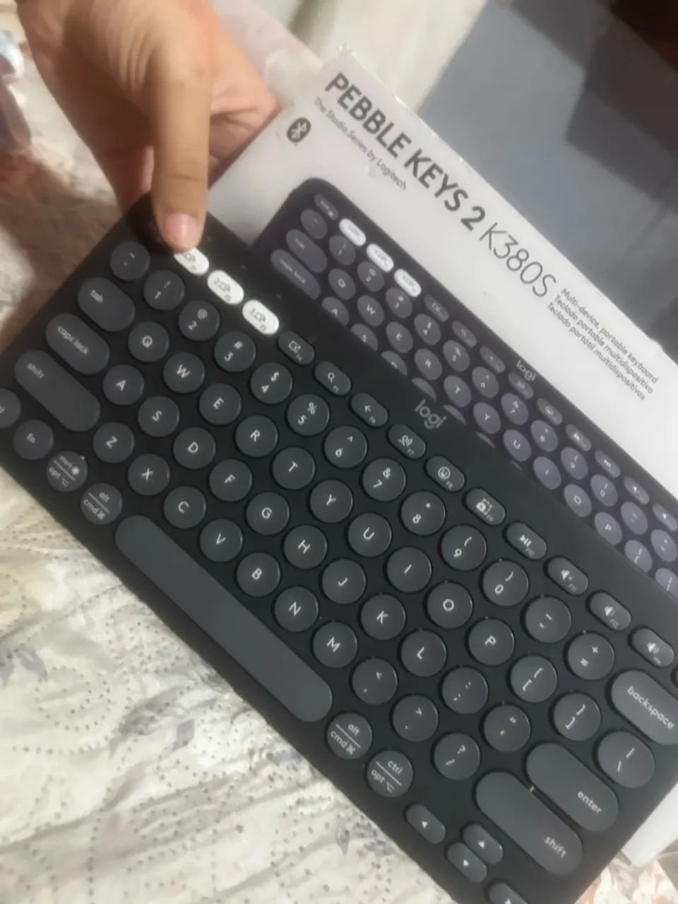 Teclado Logitech Pebble Keys 2 K380s - Bluetooth - Foto 4