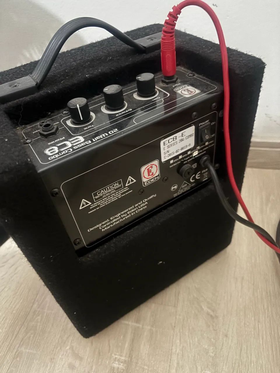 Amplificador Eden EC8-E para Contrabaixo - Importado - 20W