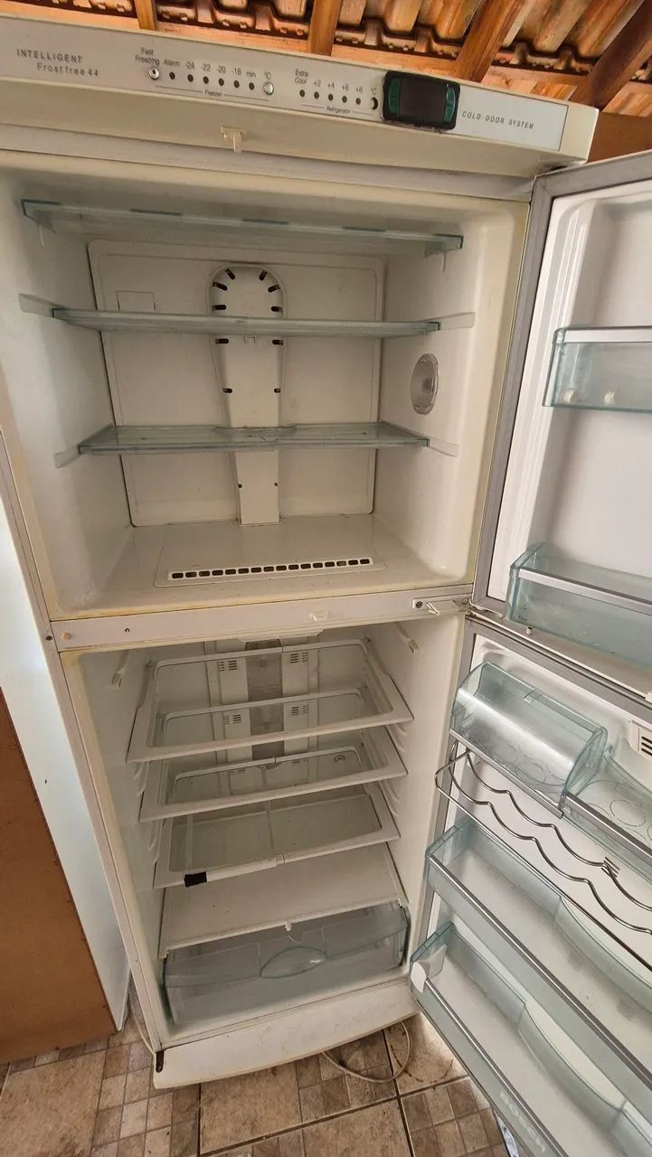 Geladeira Bosh 440l  - Foto 3