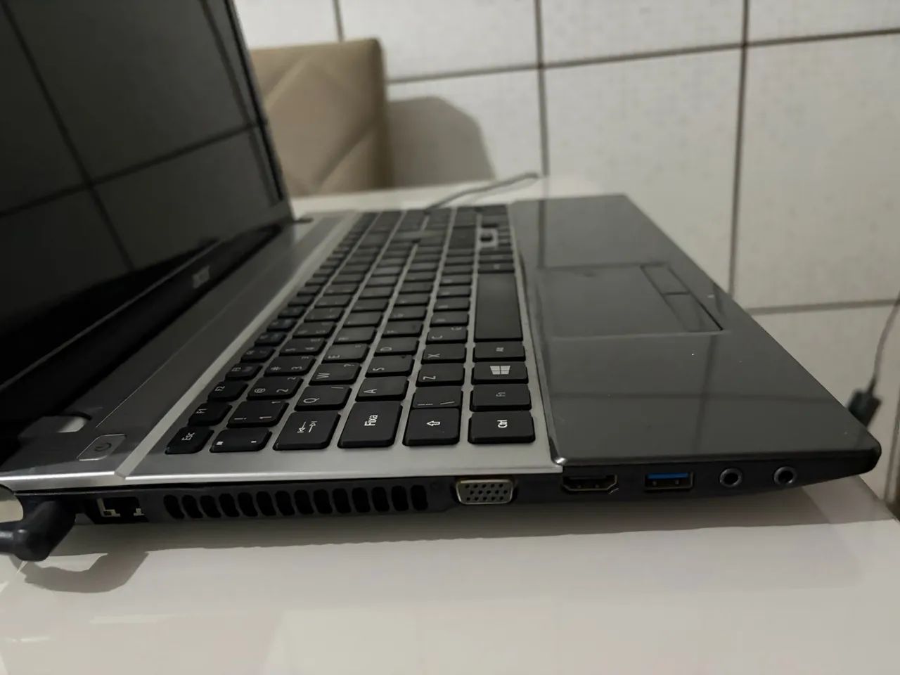 Vendo notebook acer - Foto 2