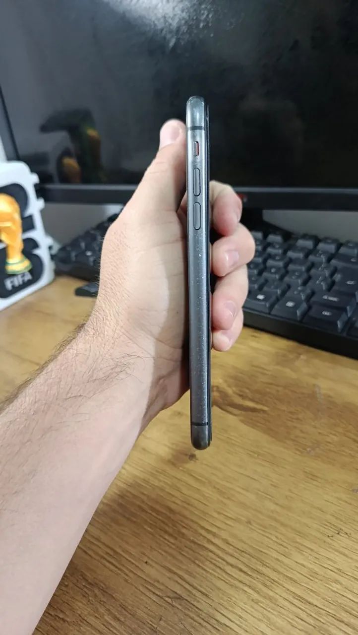 iPhone 11 impecável  - Foto 3