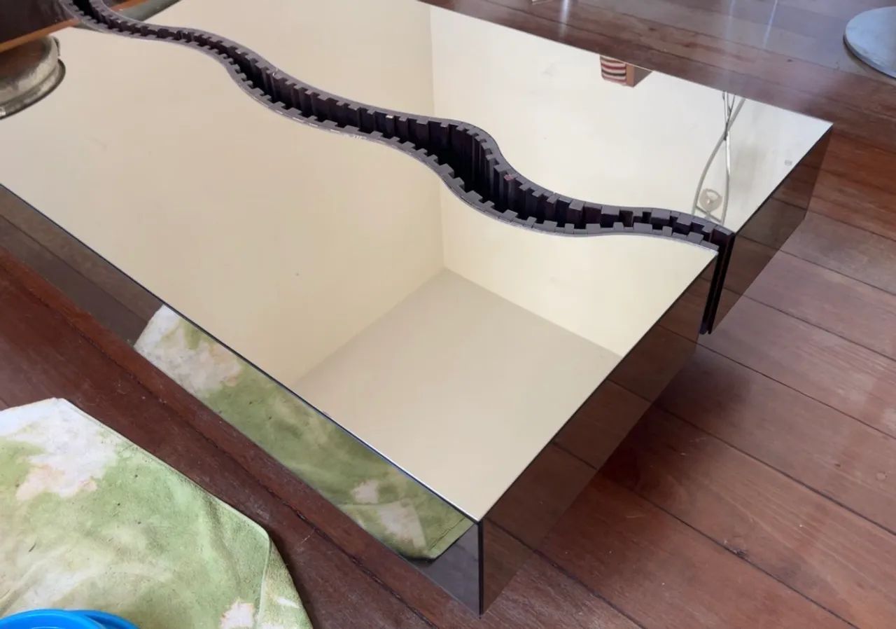 Mesa de espelho elegante em excelente estado - Foto 3