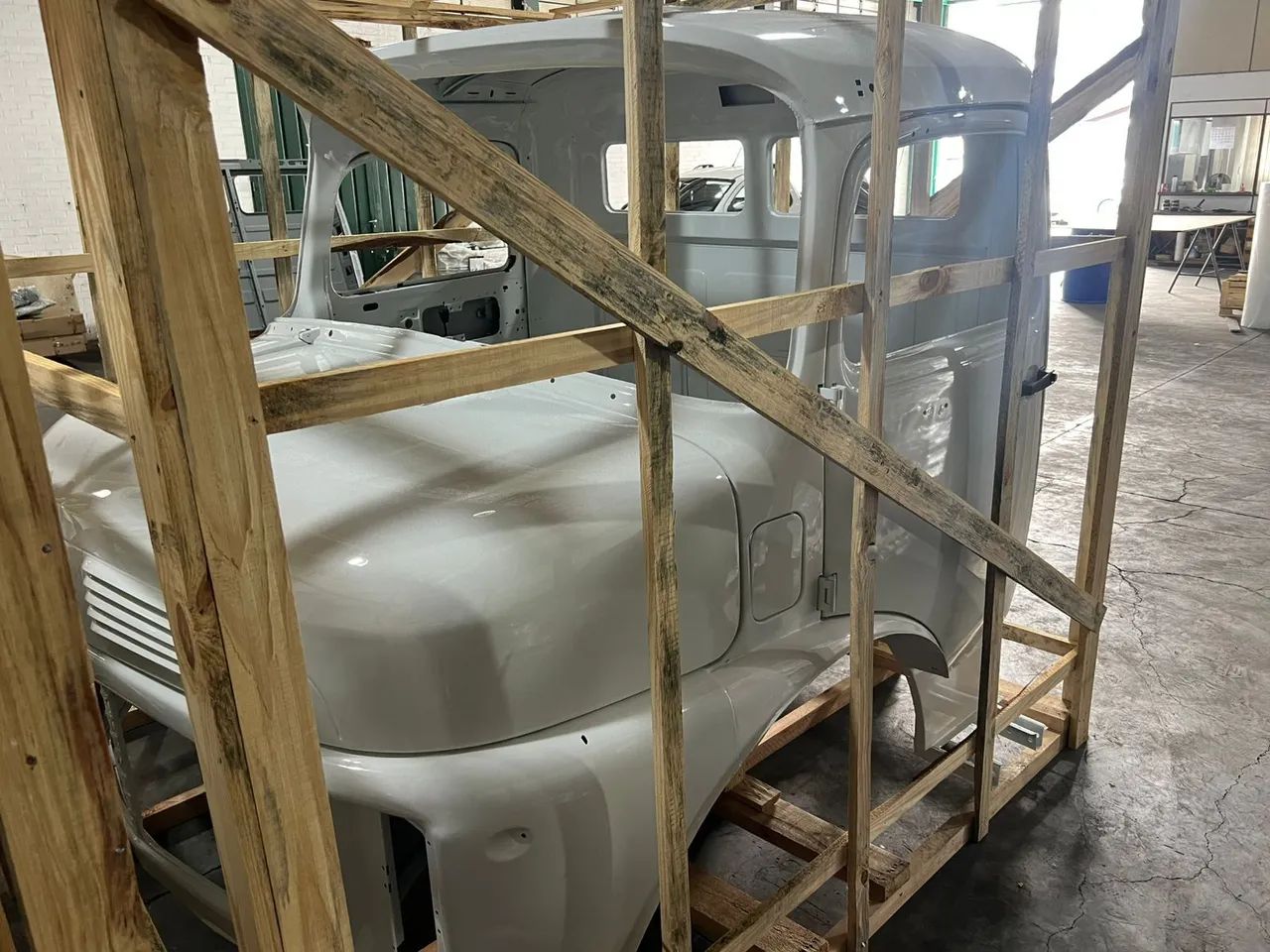 Cabine zero de Mercedes nova na caixa a pronta entrega  só largar em cima - Foto 3