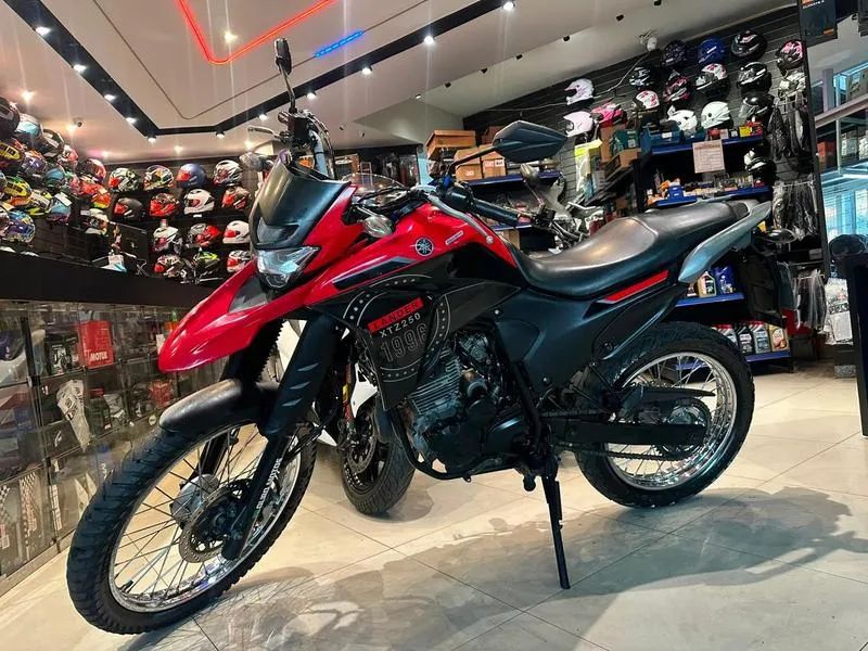 YAMAHA XTZ250 LANDER 2023 - Foto 3