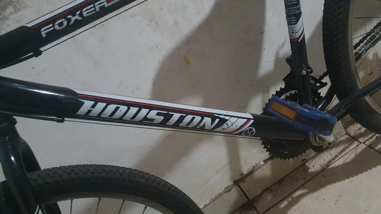 Vendo Bicicleta Houston aro 26 semi nova - Foto 4
