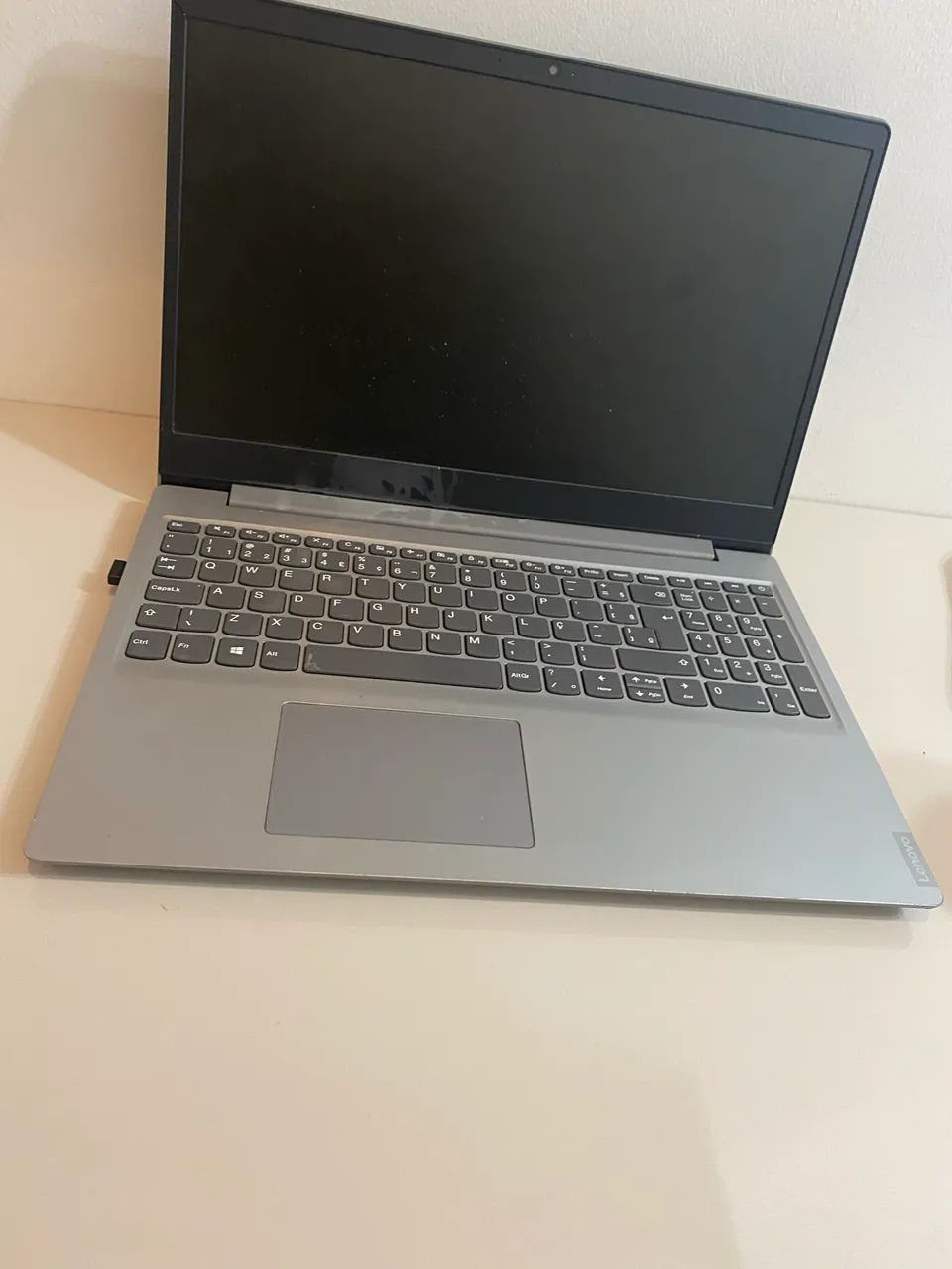 Vendo notebook Lenovo