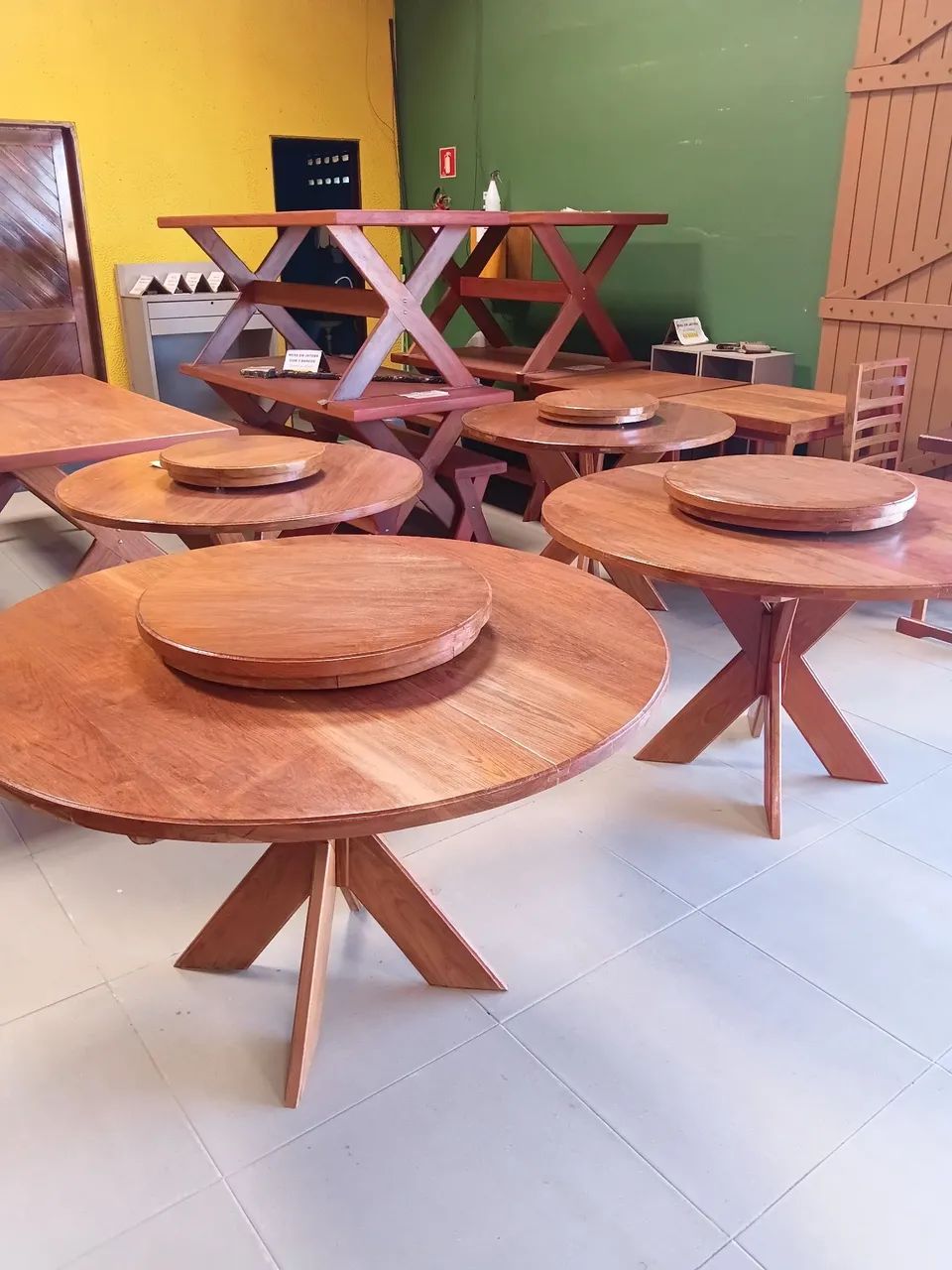 Mesa Tampo Giratório 