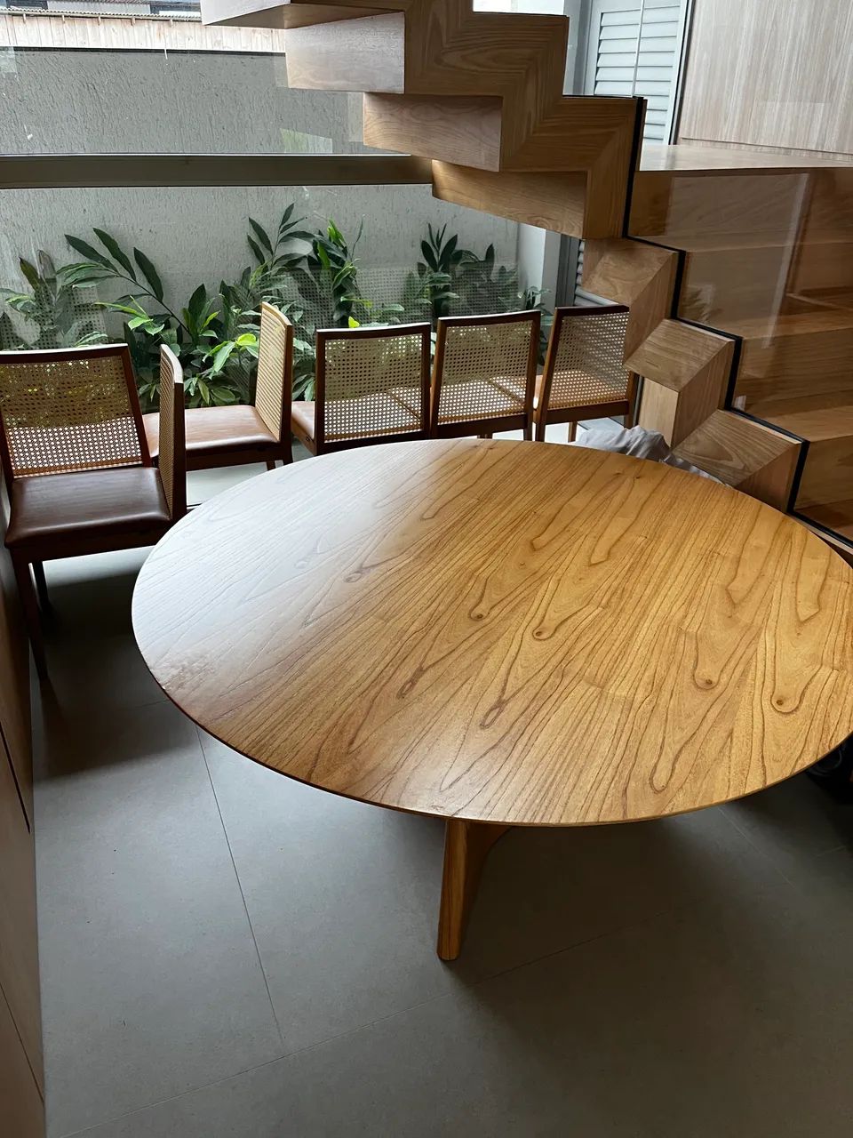 Conjunto Mesa E 6 cadeiras - Foto 2