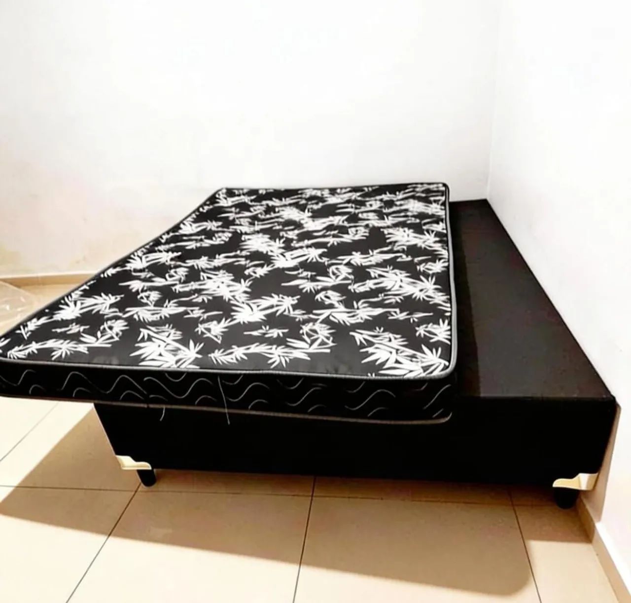 Cama