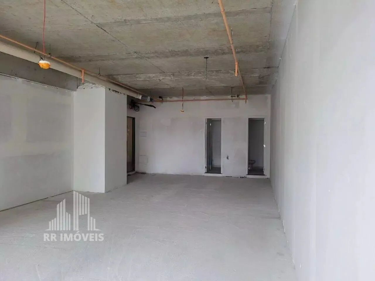 RR8723 Sala Comercial 70m² EDIFÍCIO TREND TOWER - OPORTUNIDADE - 1 Vaga de Garagem - Barue - Foto 5
