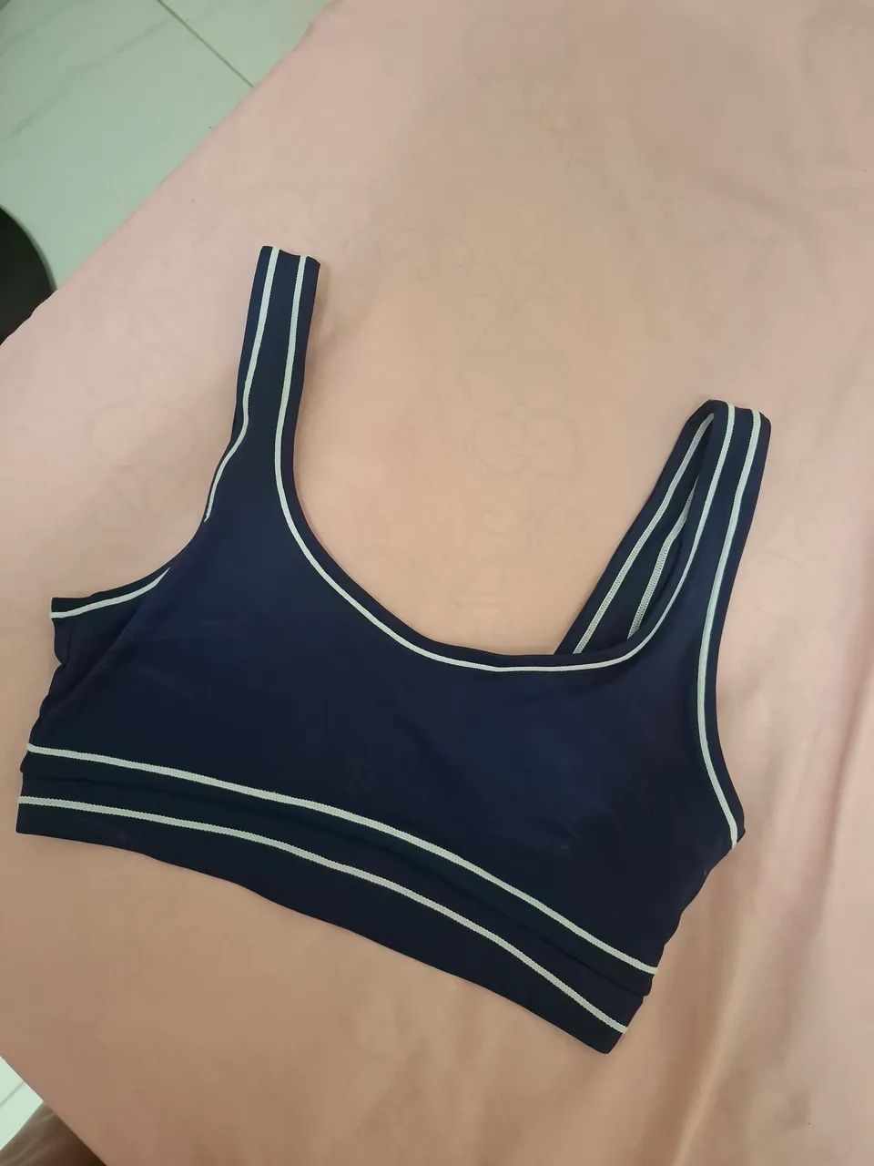 Conjunto de academia azul marinho calça e top - Foto 2