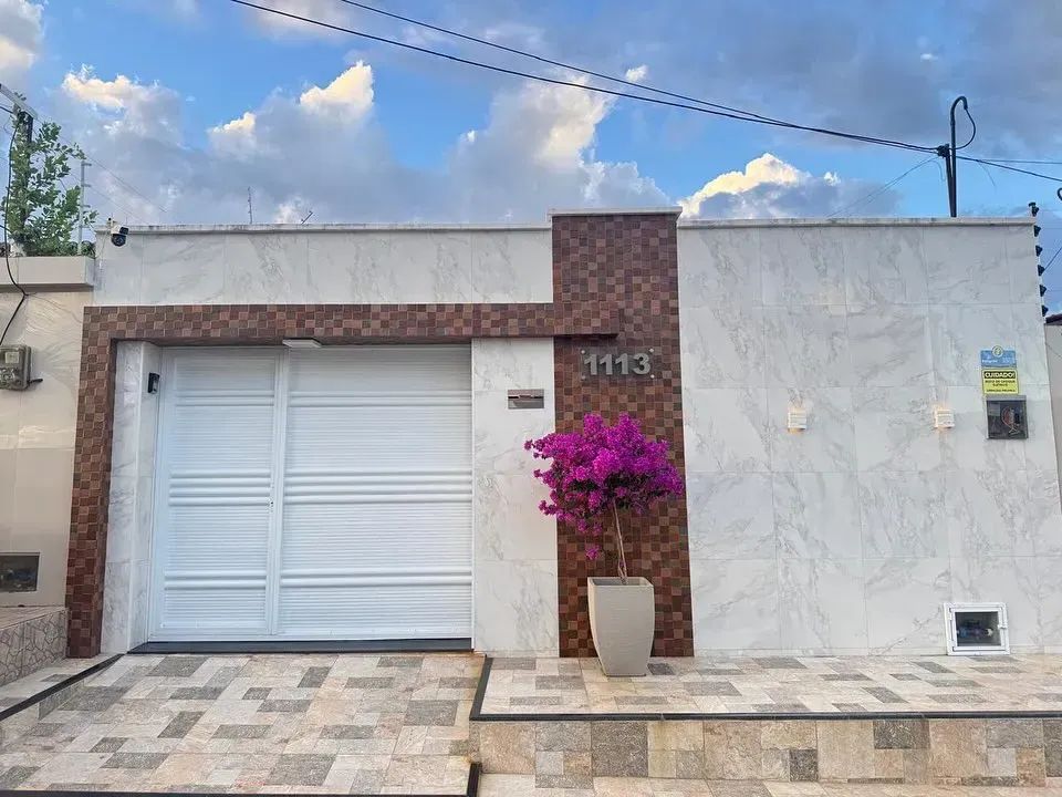 Vendo casa com Urgência na Cidade Nova