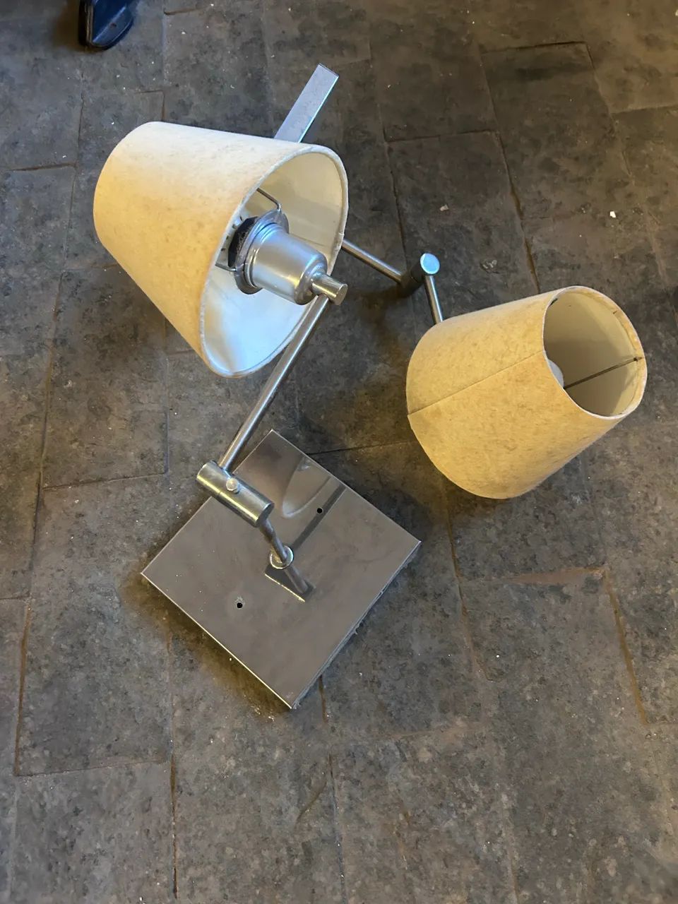 Abajur de parede com cúpula  - Foto 2