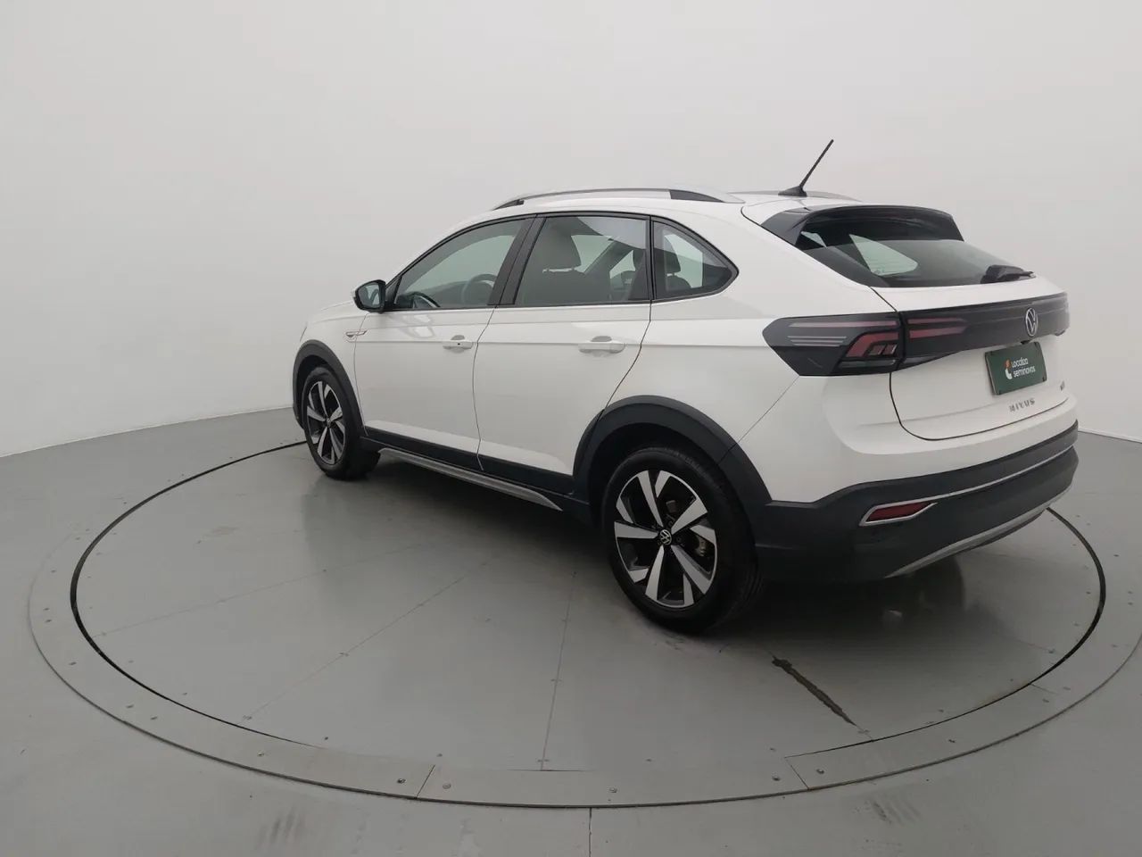 Volkswagen Nivus Highline 1.0 200 TSI Flex Aut., foto 3 de 18