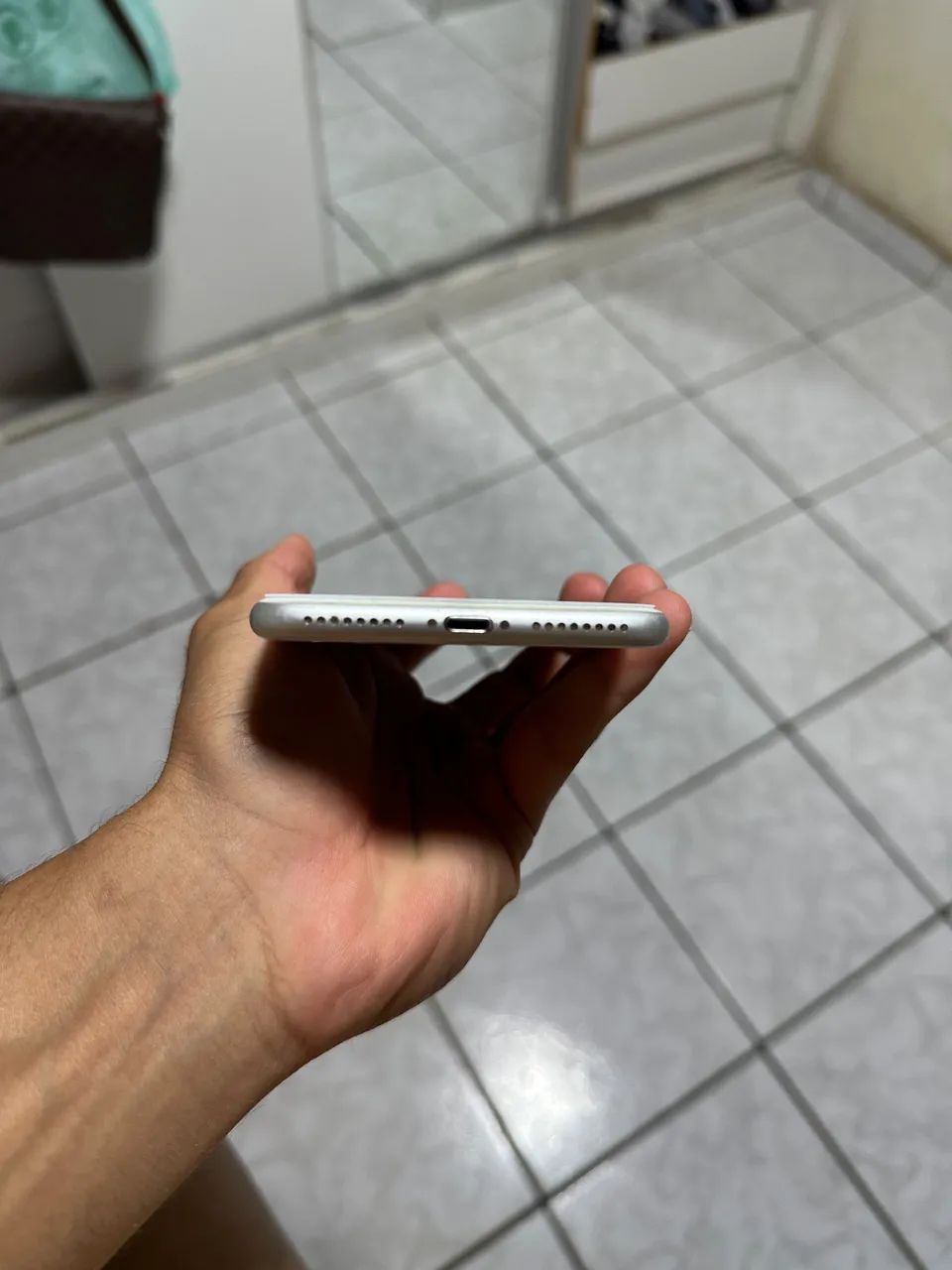 IPHONE 8 PLUS - IMPECÁVEL  - Foto 3