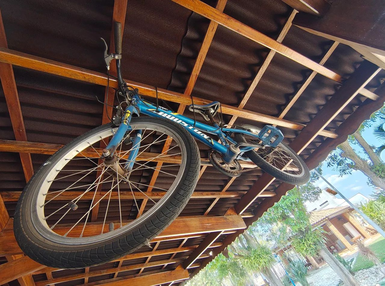 Bicicleta aro 20 com rodinhas  - Foto 3