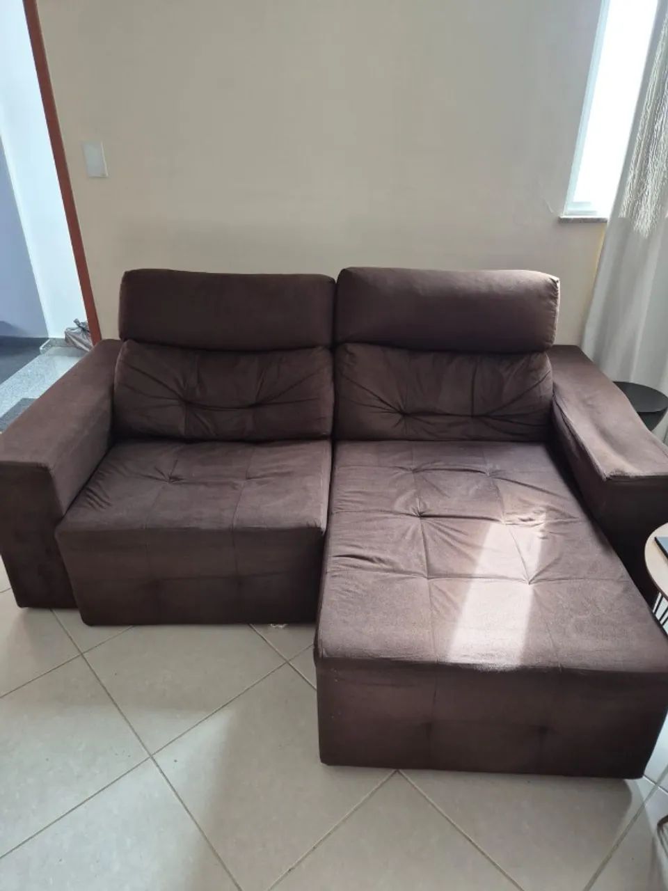 Sofá retrátil marrom - Foto 2