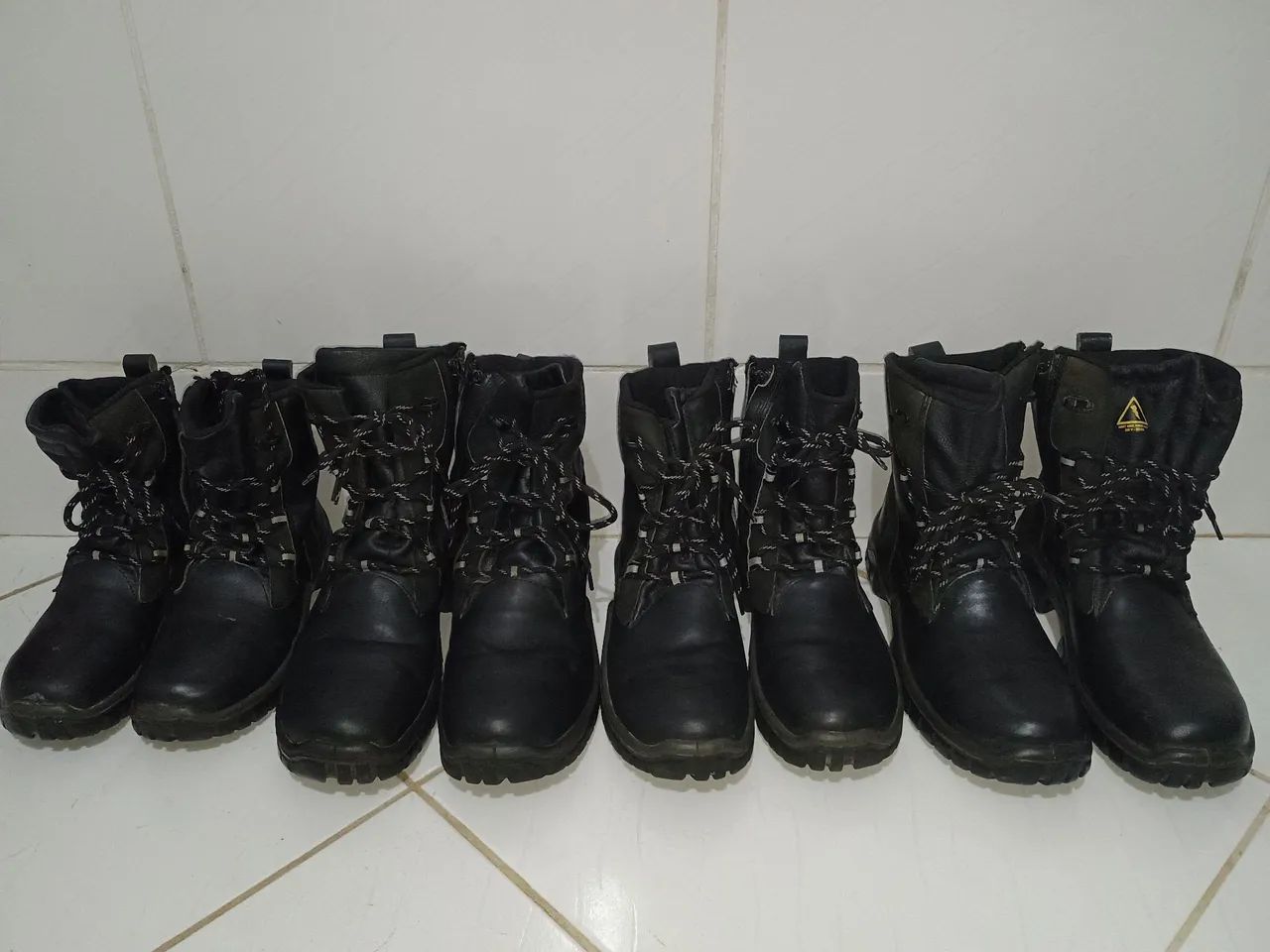 Bota de Segurança em Couro Preto Estival  - Foto 4