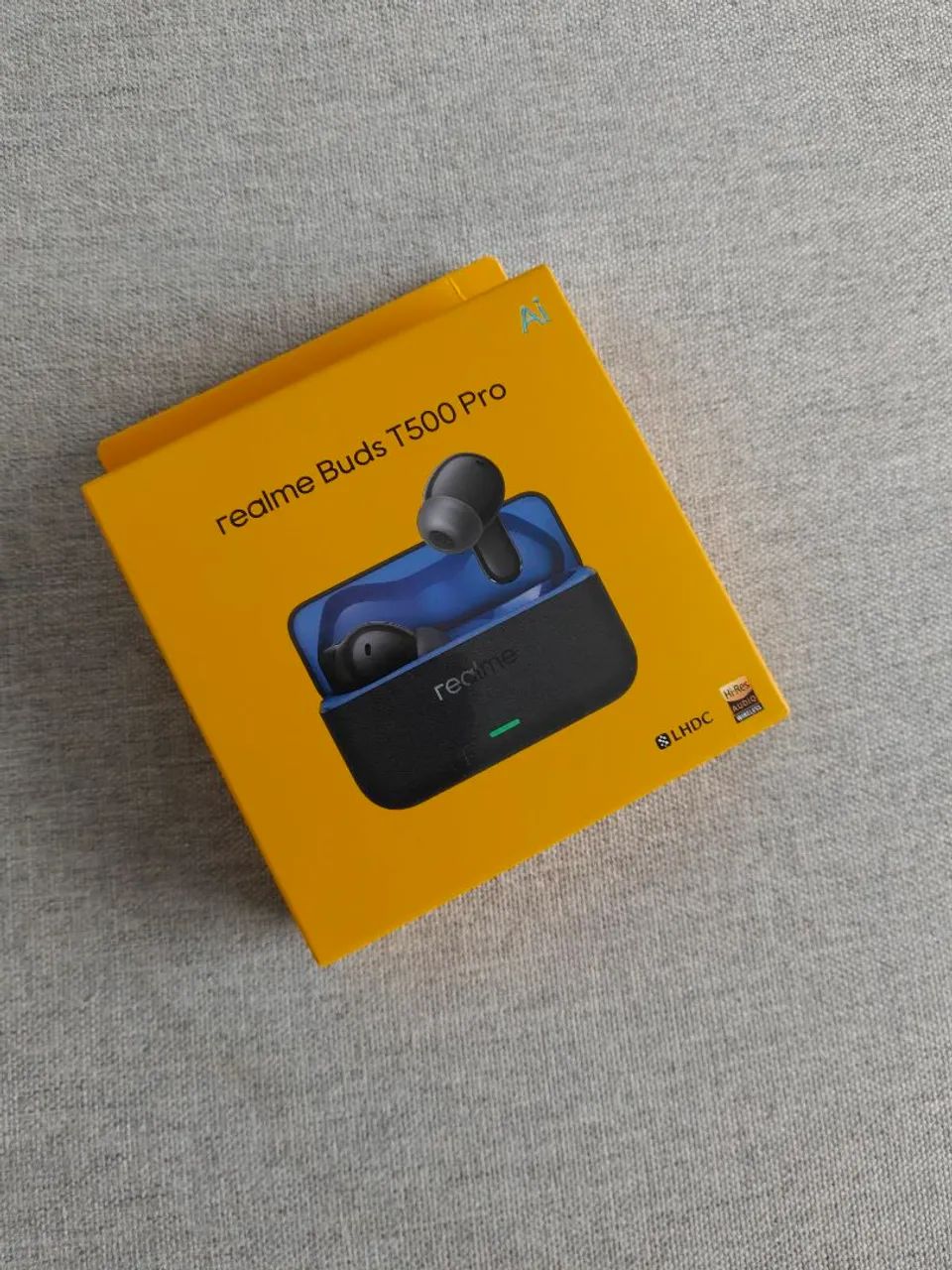 realme Buds T500 Pro ? Chocolate (Marrom)