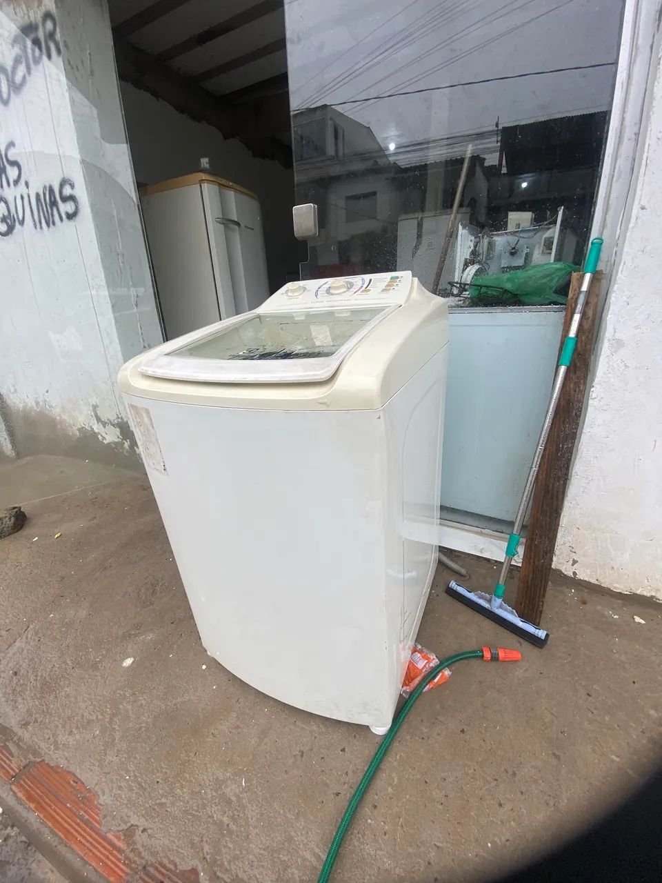 Vendo máquina Eletrolux 10 kilos  - Foto 3