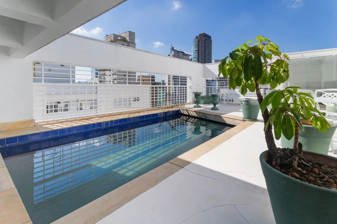 Cobertura Penthouse - Itaim Bibi - 2 Suítes - 220m². - Foto 3
