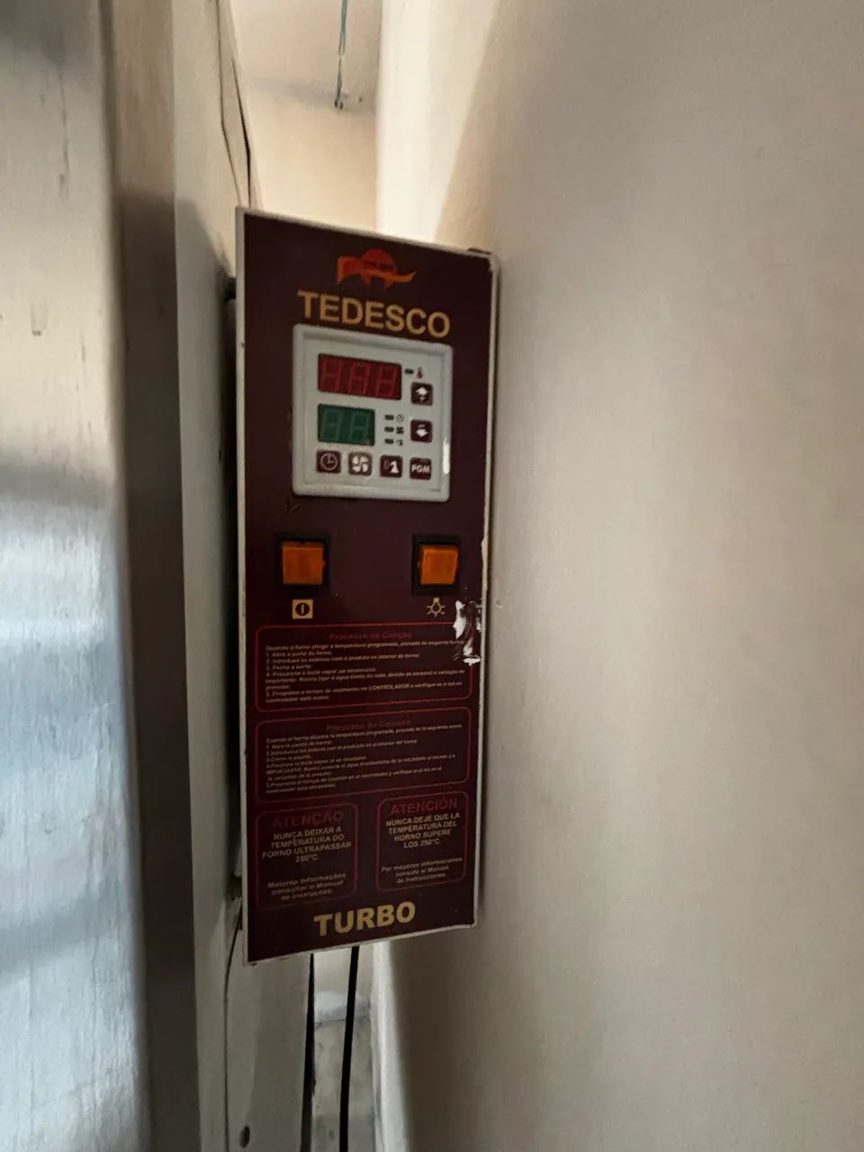 FORNO DE PÃO MARCA TEDESCO