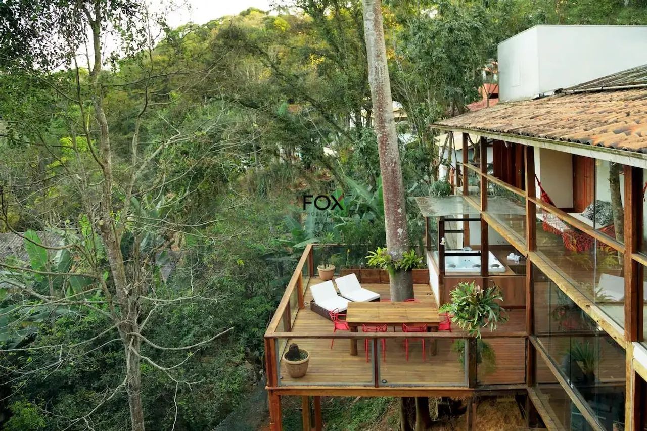 Casa com 4 quartos à venda em Nova Lima
