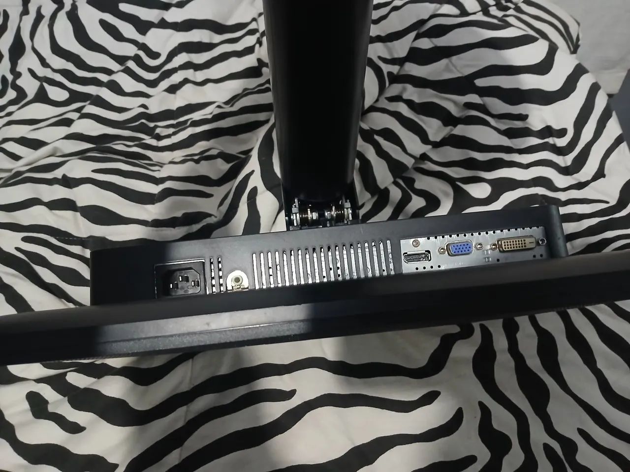 Monitor  - Foto 3
